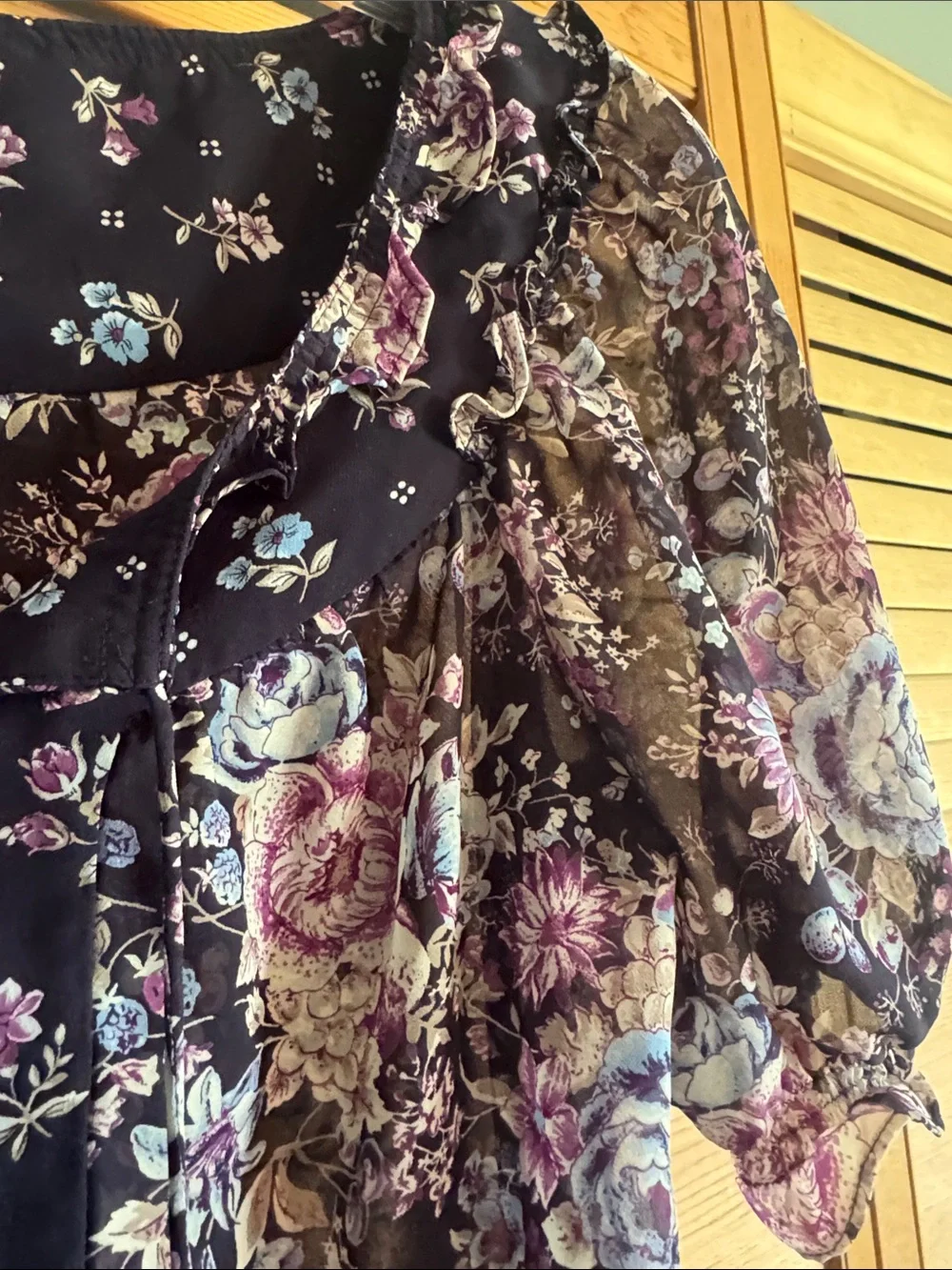 LOFT Navy Floral Puff-Sleeve Peasant Blouse